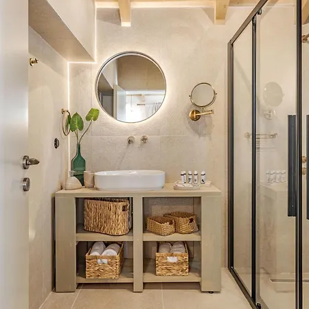 Skinos Premium House *