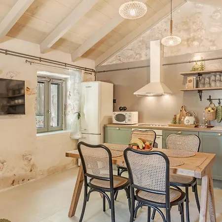 Skinos Premium House 펜션